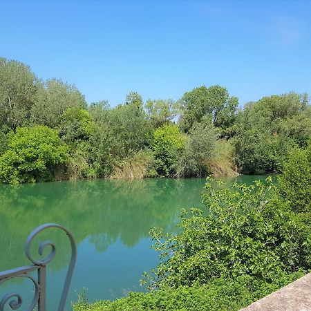Gite Face A La Riviere -Proche Du Pont Du Gard- Montfrin Exteriér fotografie