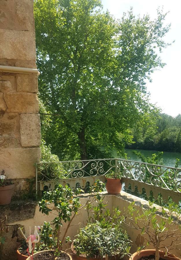 Gite Face A La Riviere -Proche Du Pont Du Gard- Montfrin Exteriér fotografie